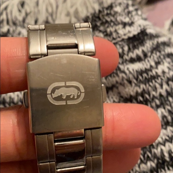 Watch - Picture 2 of 3